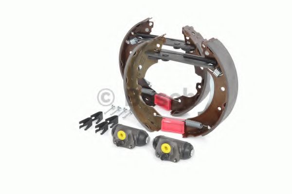 Тормозные колодки барабанные BOSCH 0 204 114 611 Тормозные колодки барабанные BOSCH 0 204 114 611