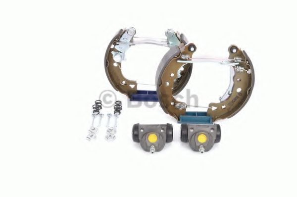 Тормозные колодки барабанные BOSCH 0 204 114 200 Тормозные колодки барабанные BOSCH 0 204 114 200