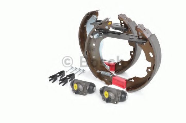 Тормозные колодки барабанные BOSCH 0 204 114 595 Тормозные колодки барабанные BOSCH 0 204 114 595