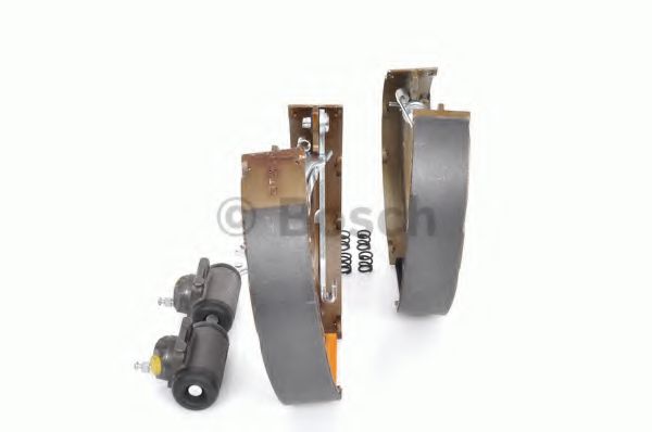 Тормозные колодки барабанные BOSCH 0 204 114 114 Тормозные колодки барабанные BOSCH 0 204 114 114