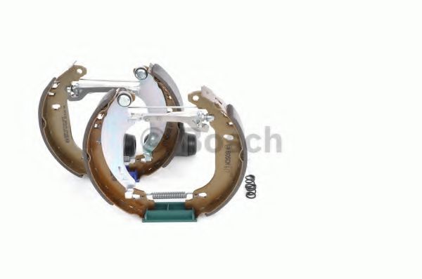 Тормозные колодки барабанные BOSCH 0 204 114 127 Тормозные колодки барабанные BOSCH 0 204 114 127