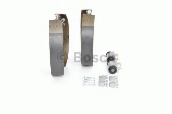 Тормозные колодки барабанные BOSCH 0 204 114 677 Тормозные колодки барабанные BOSCH 0 204 114 677