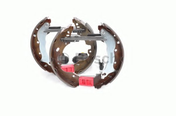 Тормозные колодки барабанные BOSCH 0 204 114 611 Тормозные колодки барабанные BOSCH 0 204 114 611