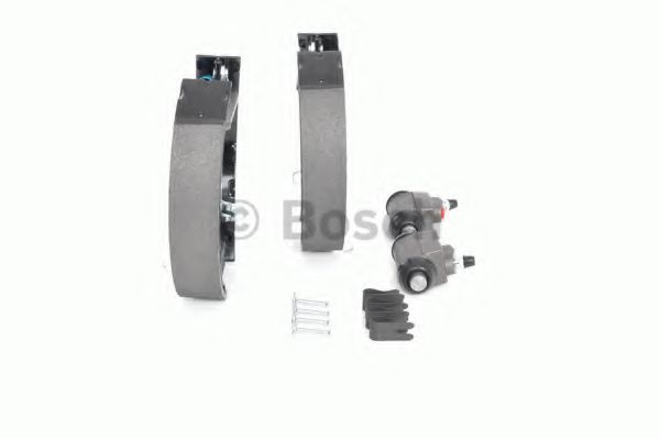 Тормозные колодки барабанные BOSCH 0 204 114 643 Тормозные колодки барабанные BOSCH 0 204 114 643