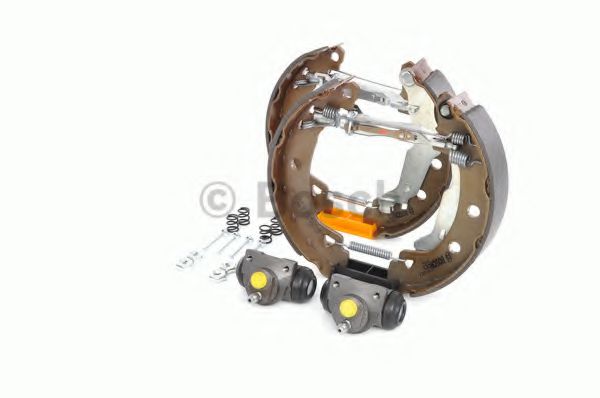 Тормозные колодки барабанные BOSCH 0 204 114 034 Тормозные колодки барабанные BOSCH 0 204 114 034