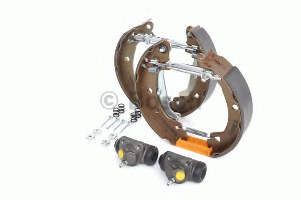 Тормозные колодки барабанные BOSCH 0 204 114 114 Тормозные колодки барабанные BOSCH 0 204 114 114