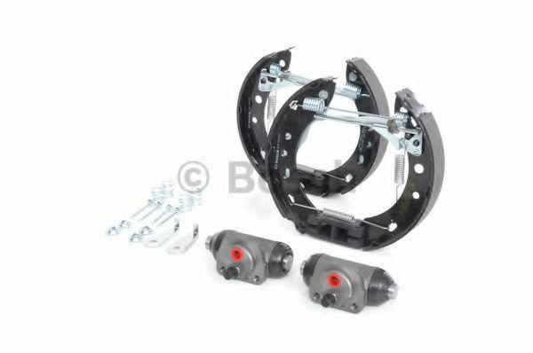 Тормозные колодки барабанные BOSCH 0 204 114 640 Тормозные колодки барабанные BOSCH 0 204 114 640