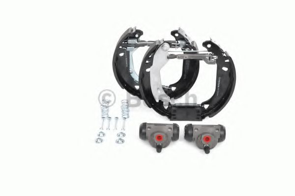 Тормозные колодки барабанные BOSCH 0 204 114 040