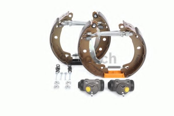 Тормозные колодки барабанные BOSCH 0 204 114 114
