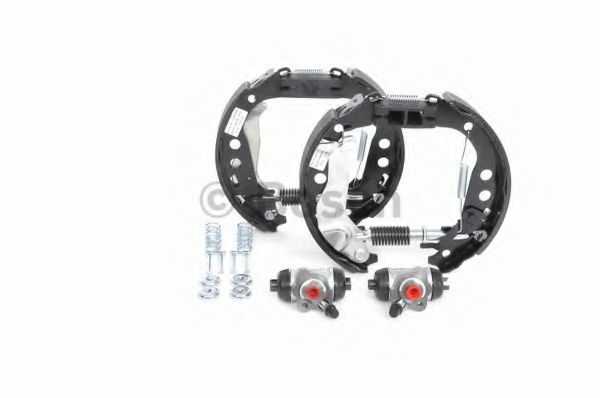 Тормозные колодки барабанные BOSCH 0 204 114 662 Тормозные колодки барабанные BOSCH 0 204 114 662