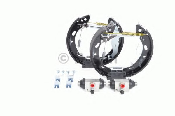 Тормозные колодки барабанные BOSCH 0 204 114 666
