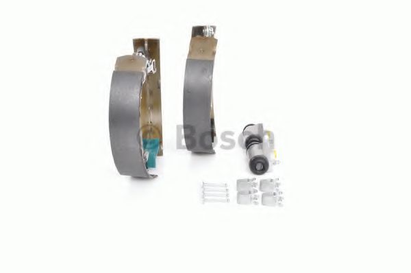 Тормозные колодки барабанные BOSCH 0 204 114 669