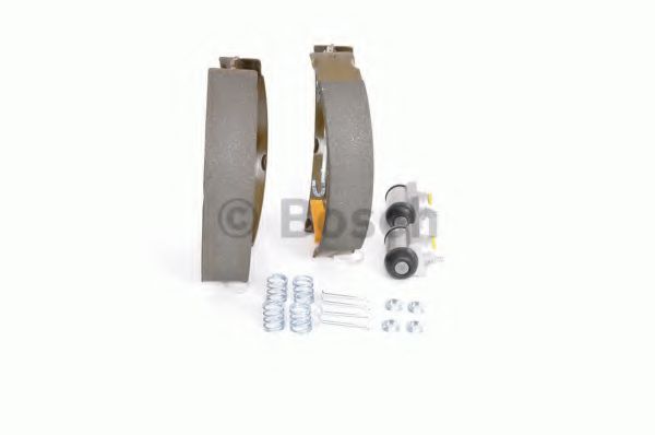 Тормозные колодки барабанные BOSCH 0 204 114 197 Тормозные колодки барабанные BOSCH 0 204 114 197