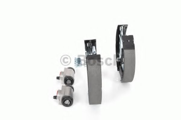 Тормозные колодки барабанные BOSCH 0 204 114 620 Тормозные колодки барабанные BOSCH 0 204 114 620
