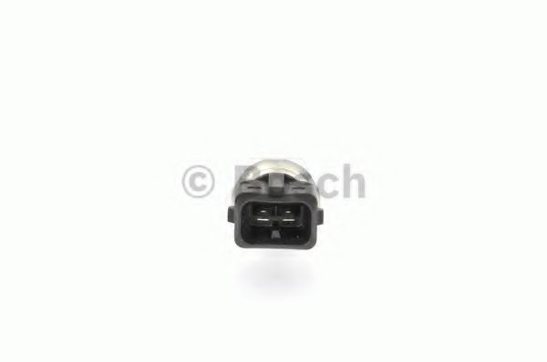 Датчик температуры впускаемого воздуха BOSCH 0 281 006 304 Датчик температуры впускаемого воздуха BOSCH 0 281 006 304