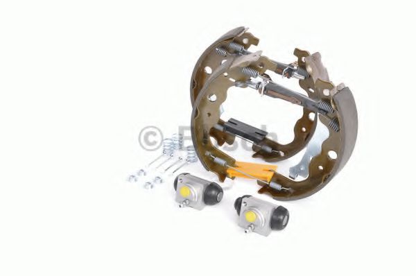 Тормозные колодки барабанные BOSCH 0 204 114 197