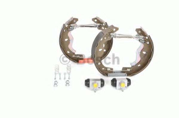 Тормозные колодки барабанные BOSCH 0 204 114 678 Тормозные колодки барабанные BOSCH 0 204 114 678