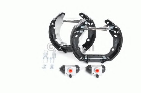 Тормозные колодки барабанные BOSCH 0 204 114 679