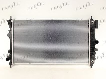 Радиатор охлаждения двигателя GM 13241728 Радиатор охлаждения двигателя GM 13241728