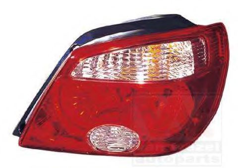Задний фонарь MITSUBISHI 8330A047