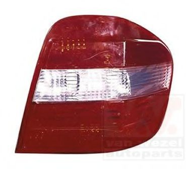 Задний фонарь MERCEDES-BENZ A1648200264