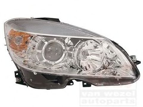 Основная фара MERCEDES-BENZ A2038205859