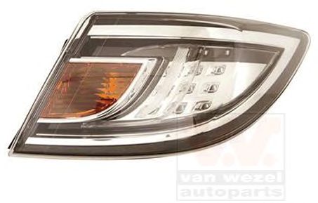 Задний фонарь MAZDA GDK251150C