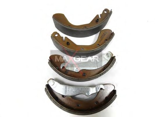 Тормозные колодки барабанные MAXGEAR 19-0238
