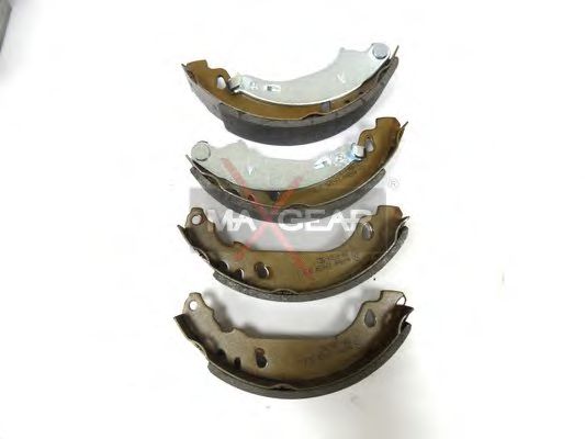 Тормозные колодки барабанные MAXGEAR 19-0254