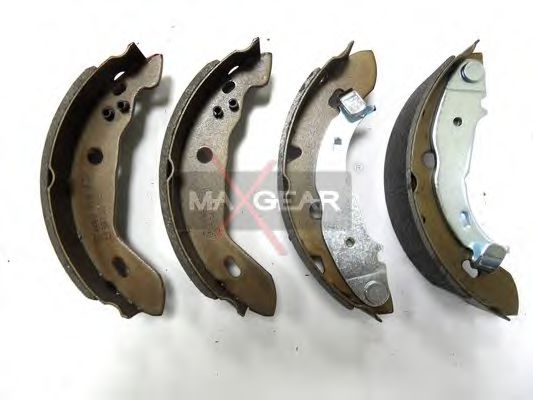 Тормозные колодки барабанные MAXGEAR 19-0297