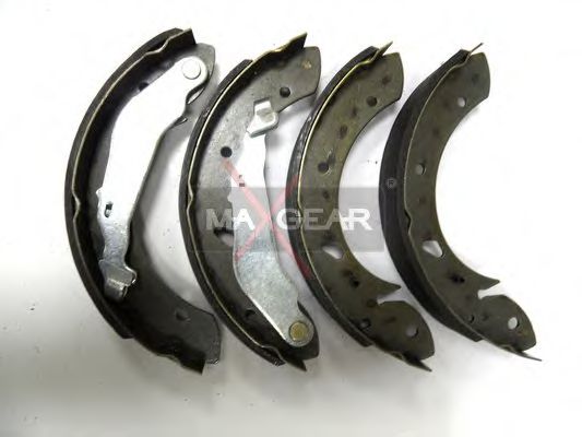 Тормозные колодки барабанные MAXGEAR 19-0300