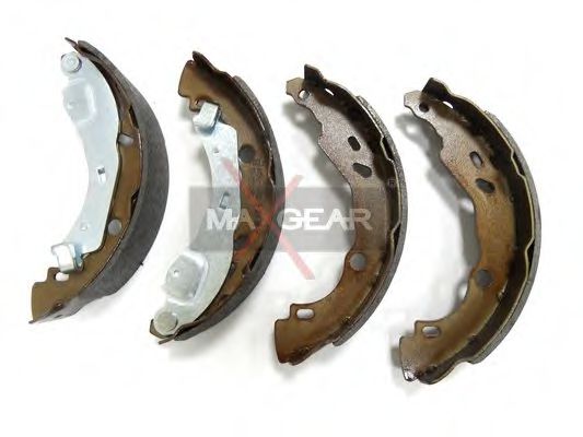 Тормозные колодки барабанные MAXGEAR 19-0321