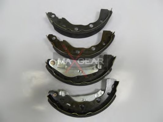 Тормозные колодки барабанные MAXGEAR 19-0325
