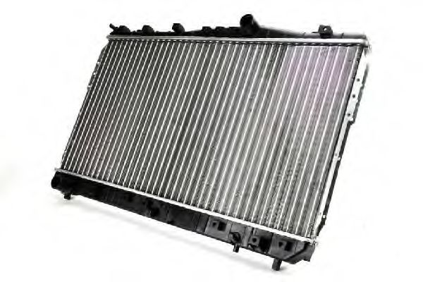Радиатор охлаждения двигателя THERMOTEC D70013TT