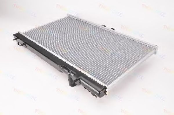 Радиатор охлаждения двигателя THERMOTEC D75008TT