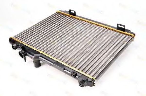 Радиатор охлаждения двигателя THERMOTEC D78010TT