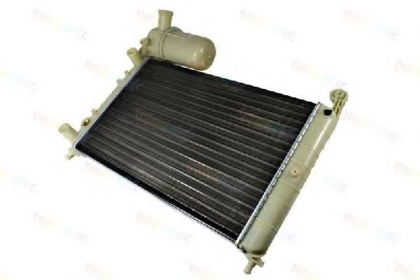 Радиатор охлаждения двигателя THERMOTEC D7F015TT