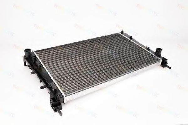 Радиатор охлаждения двигателя THERMOTEC D7F032TT Радиатор охлаждения двигателя THERMOTEC D7F032TT