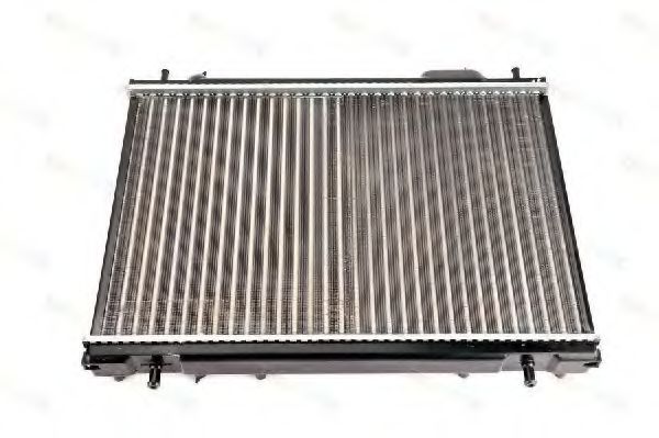 Радиатор охлаждения двигателя THERMOTEC D7F035TT Радиатор охлаждения двигателя THERMOTEC D7F035TT