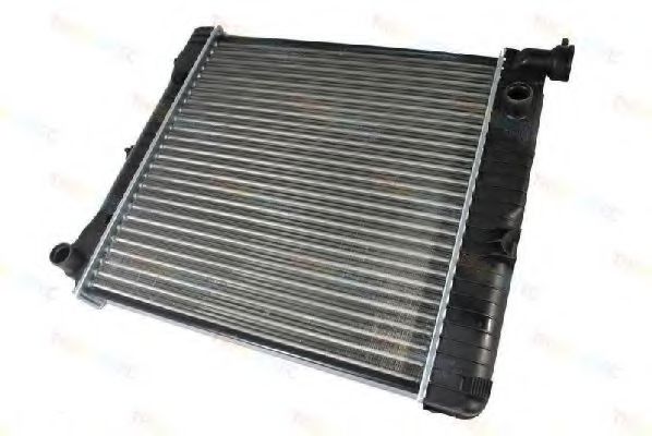 Радиатор охлаждения двигателя THERMOTEC D7M001TT