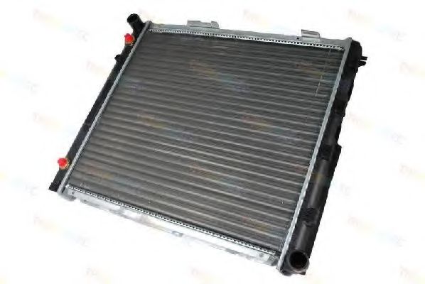 Радиатор охлаждения двигателя THERMOTEC D7M003TT