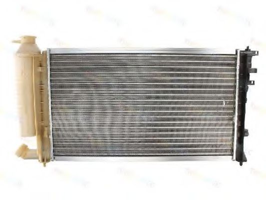 Радиатор охлаждения двигателя THERMOTEC D7P018TT