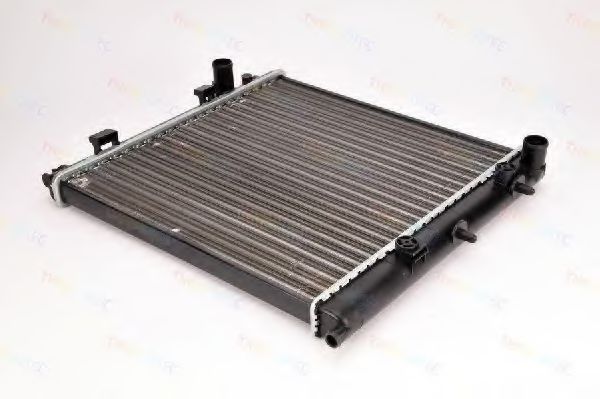Радиатор охлаждения двигателя THERMOTEC D7P026TT Радиатор охлаждения двигателя THERMOTEC D7P026TT