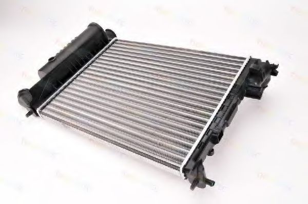 Радиатор охлаждения двигателя THERMOTEC D7P041TT Радиатор охлаждения двигателя THERMOTEC D7P041TT