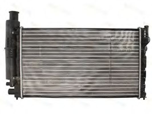 Радиатор охлаждения двигателя THERMOTEC D7P048TT Радиатор охлаждения двигателя THERMOTEC D7P048TT