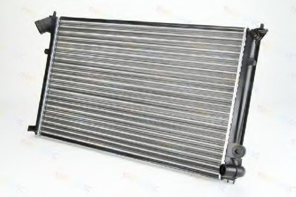 Радиатор охлаждения двигателя THERMOTEC D7P050TT