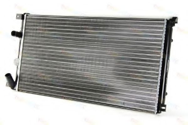 Радиатор охлаждения двигателя THERMOTEC D7R022TT