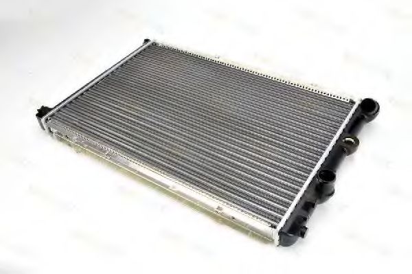 Радиатор охлаждения двигателя THERMOTEC D7R032TT Радиатор охлаждения двигателя THERMOTEC D7R032TT