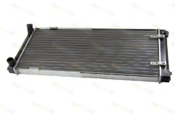 Радиатор охлаждения двигателя THERMOTEC D7W028TT Радиатор охлаждения двигателя THERMOTEC D7W028TT