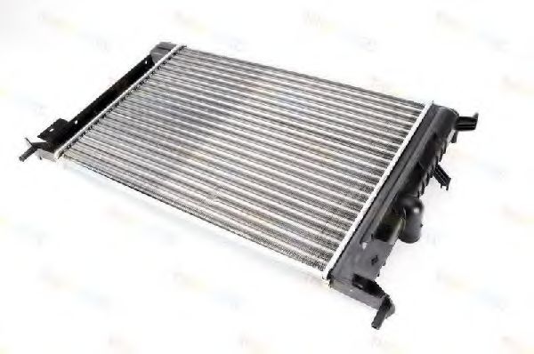 Радиатор охлаждения двигателя THERMOTEC D7X059TT Радиатор охлаждения двигателя THERMOTEC D7X059TT